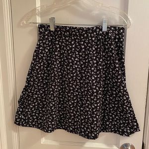 Black flower mini skirt L